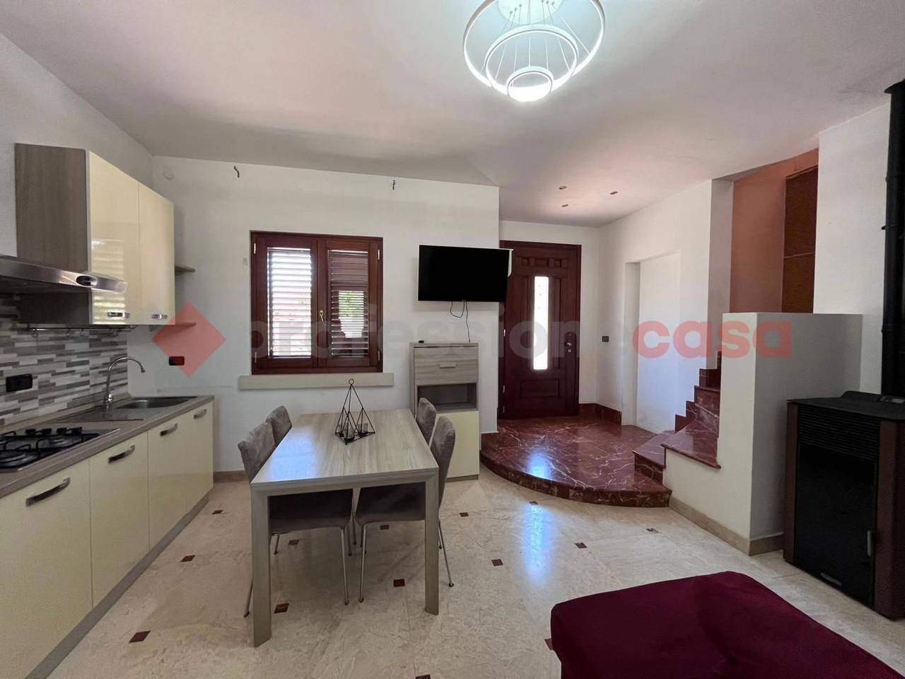 casa indipendente in vendita ad Ortelle in zona Vignacastrisi