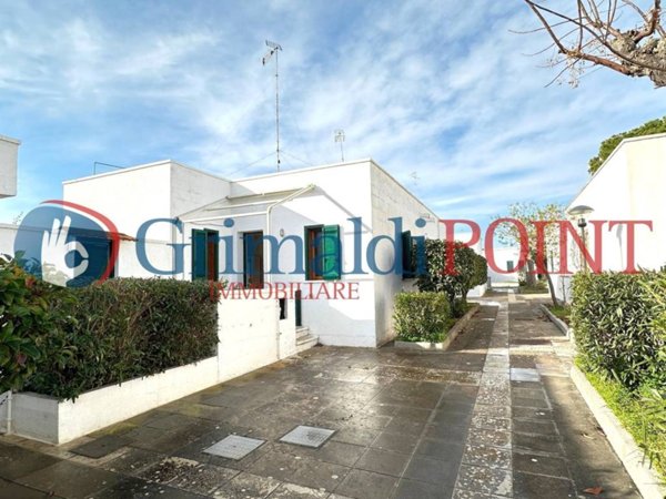 casa indipendente in vendita ad Otranto in zona Conca Specchiulla