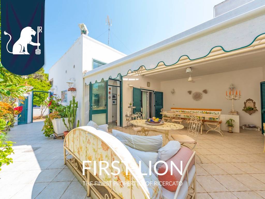 casa indipendente in vendita ad Otranto in zona Conca Specchiulla