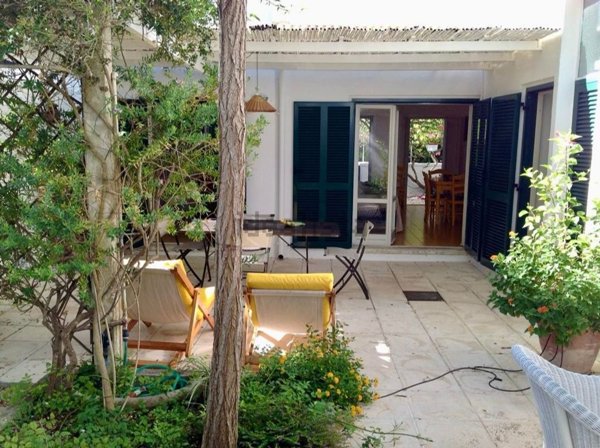 casa indipendente in vendita ad Otranto in zona Conca Specchiulla