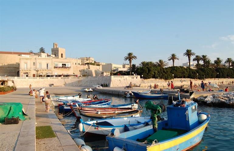 negozio in vendita ad Otranto