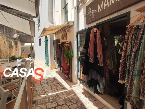 negozio in vendita ad Otranto