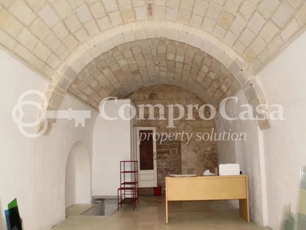 negozio in vendita ad Otranto
