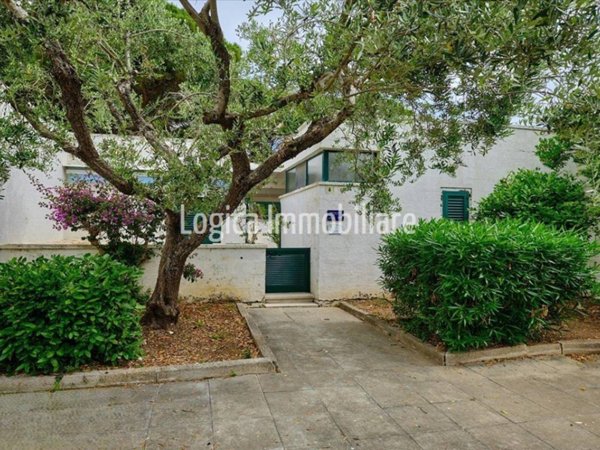 casa indipendente in vendita ad Otranto in zona Conca Specchiulla