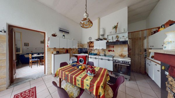 casa indipendente in vendita a Palmariggi