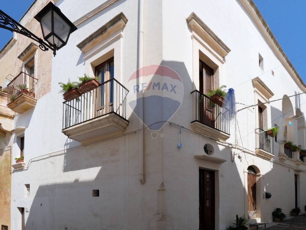 casa indipendente in vendita a Parabita