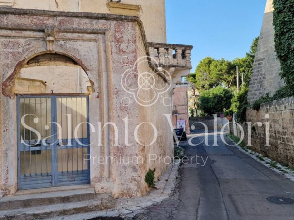 casa indipendente in vendita a Parabita