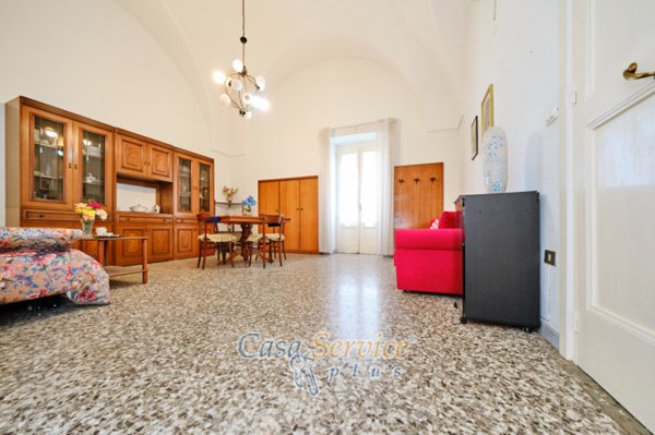 casa indipendente in vendita a Parabita