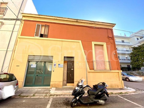 appartamento in vendita a Parabita