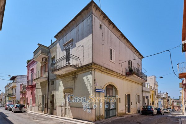 casa indipendente in vendita a Parabita