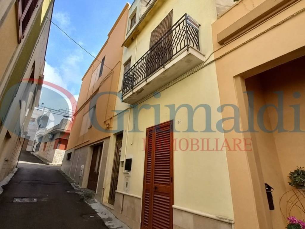 casa indipendente in vendita a Parabita