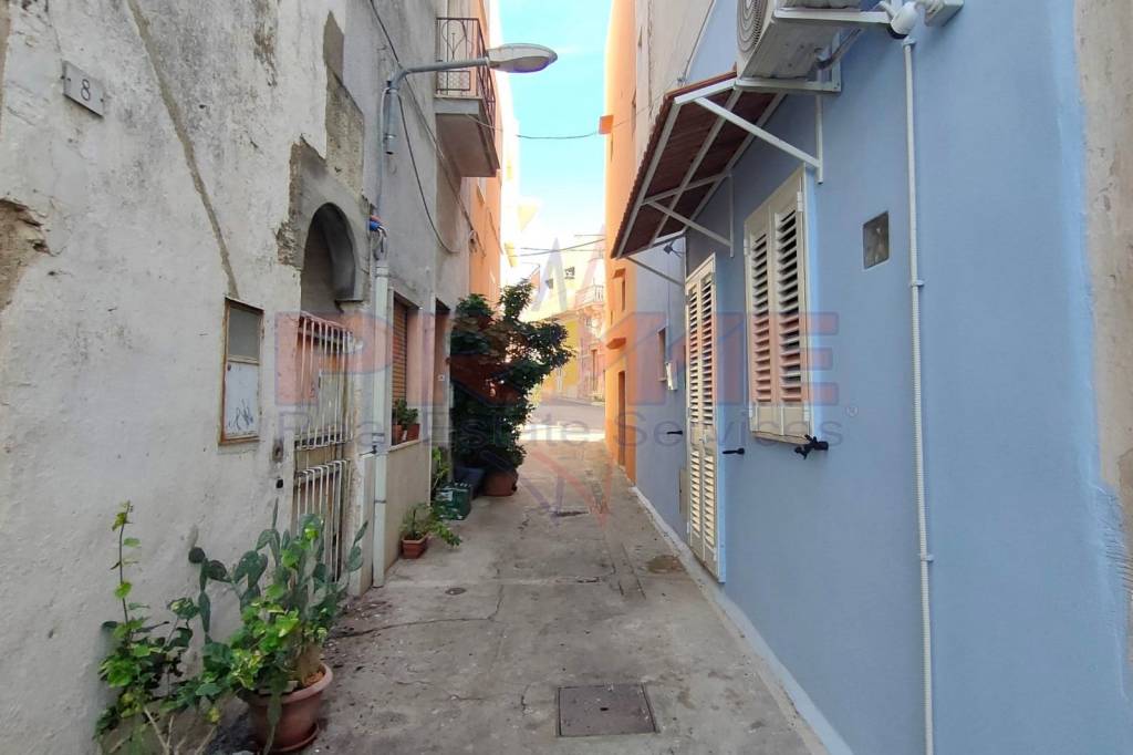 casa indipendente in vendita a Parabita