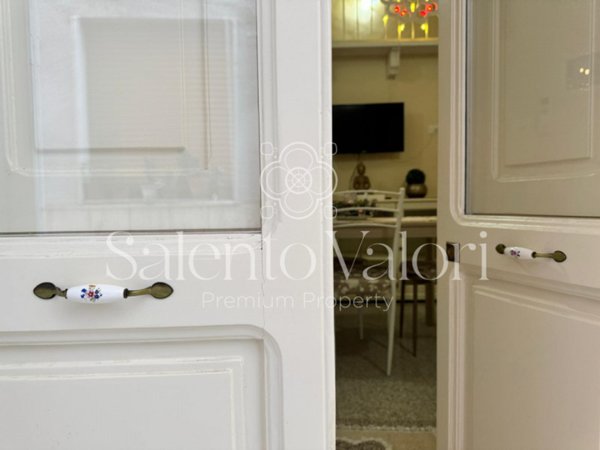 casa indipendente in vendita a Parabita