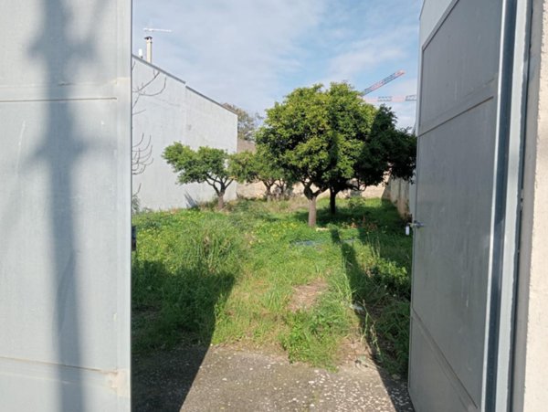 negozio in vendita a Parabita