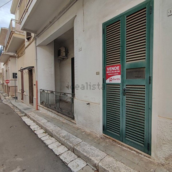appartamento in vendita a Parabita
