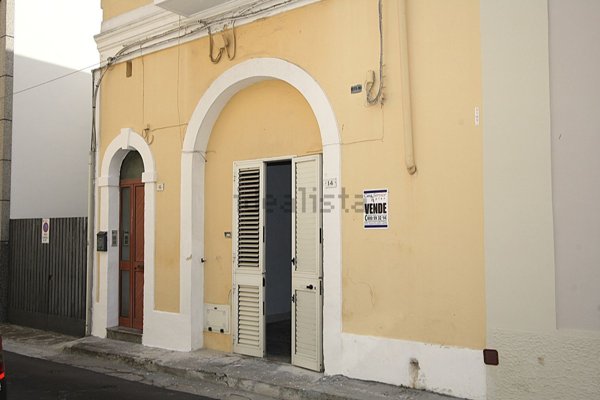 appartamento in vendita a Parabita