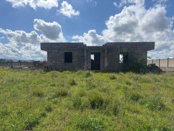 casa indipendente in vendita a Parabita