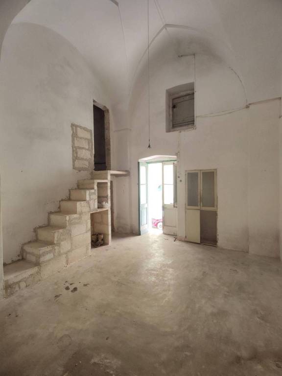 casa indipendente in vendita a Parabita
