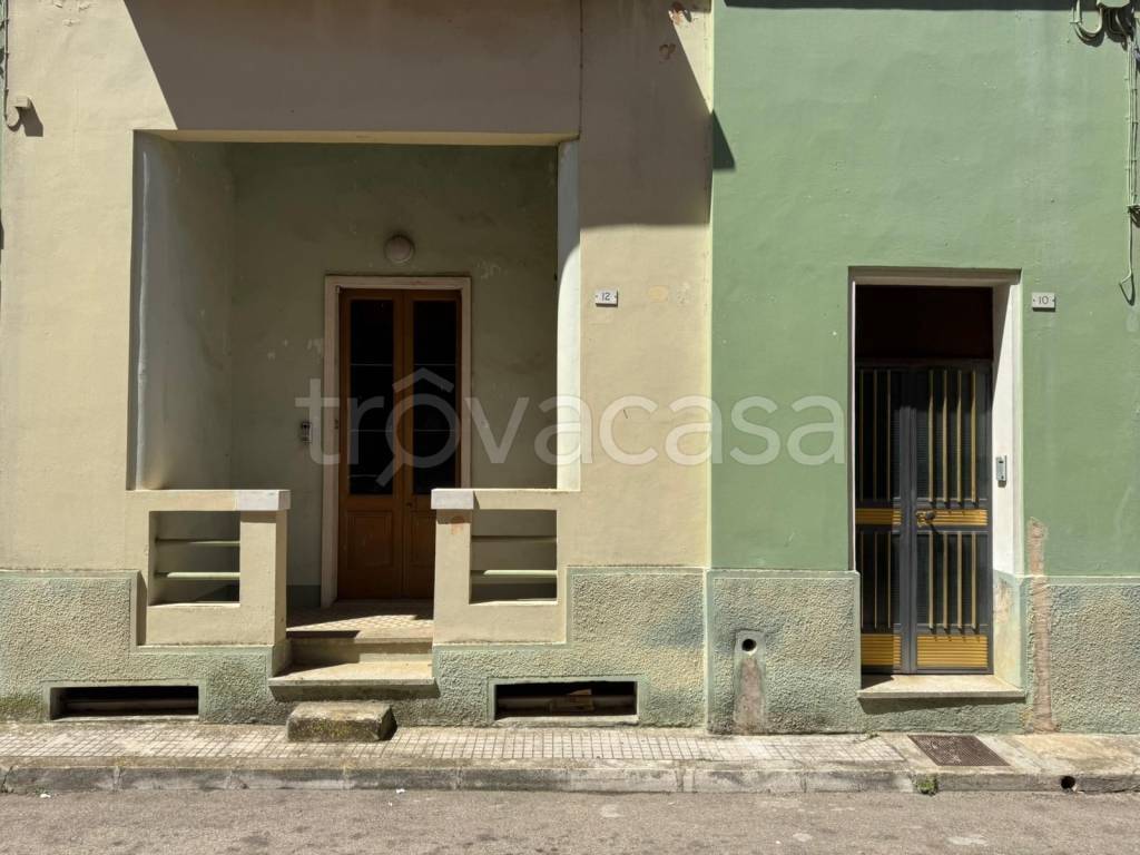 casa indipendente in vendita a Parabita