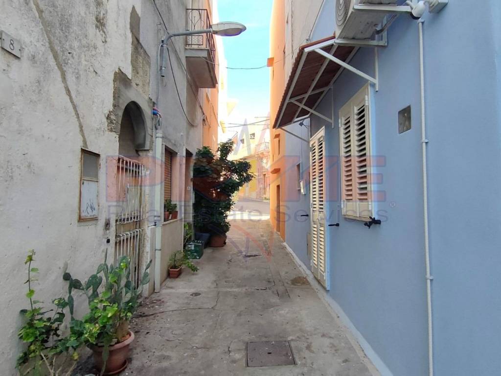 casa indipendente in vendita a Parabita