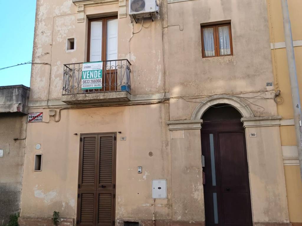 appartamento in vendita a Parabita