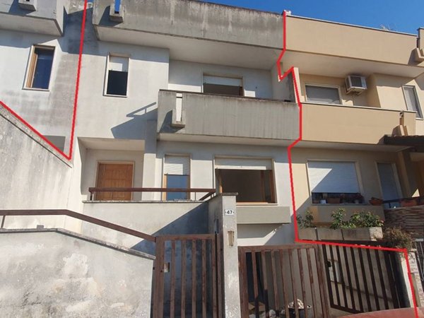 casa indipendente in vendita a Parabita