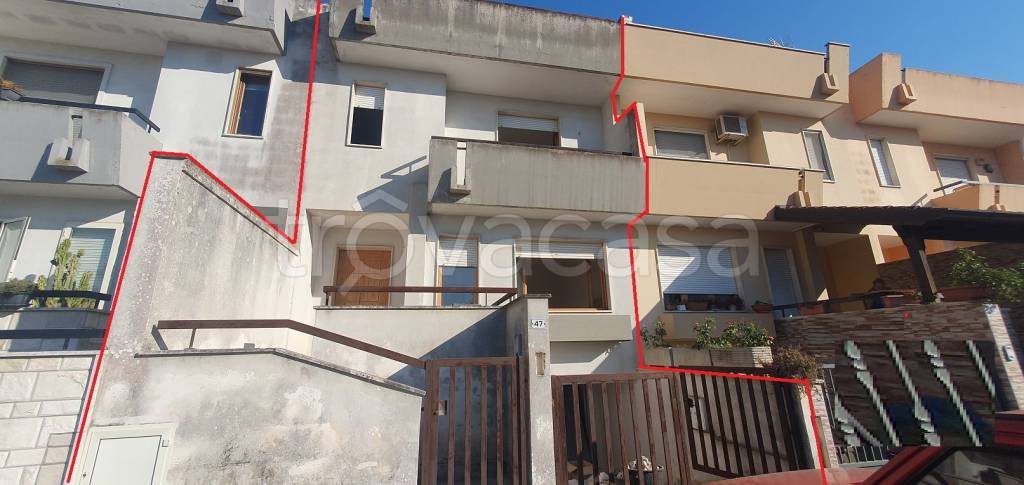 casa indipendente in vendita a Parabita