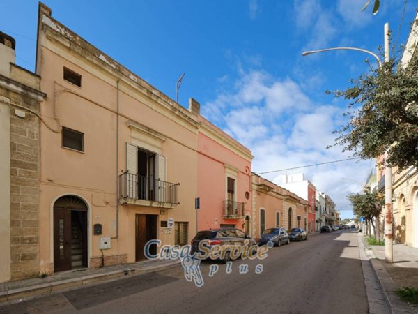 casa indipendente in vendita a Parabita