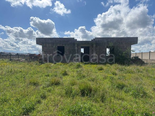 casa indipendente in vendita a Parabita