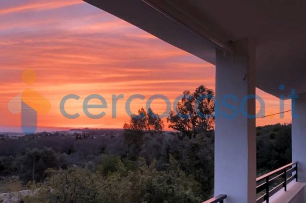 casa indipendente in vendita a Parabita
