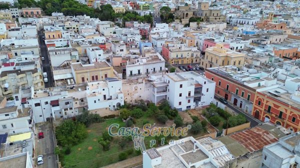 casa indipendente in vendita a Parabita