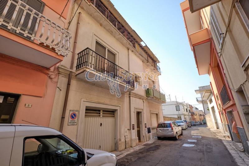 appartamento in vendita a Parabita