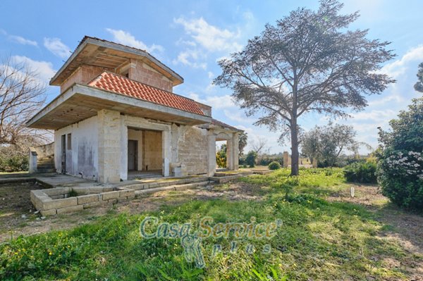 casa indipendente in vendita a Parabita