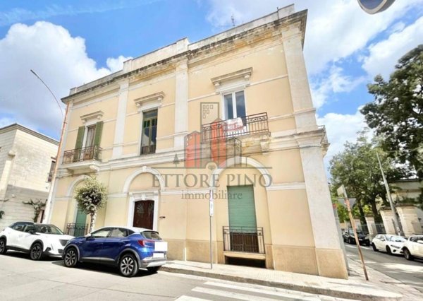 casa indipendente in vendita a Parabita