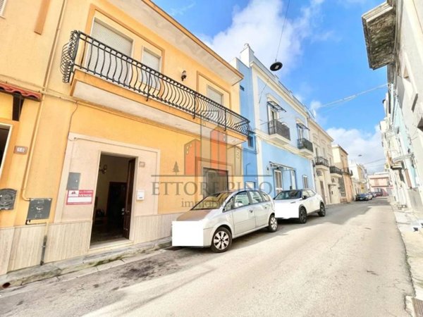 appartamento in vendita a Parabita