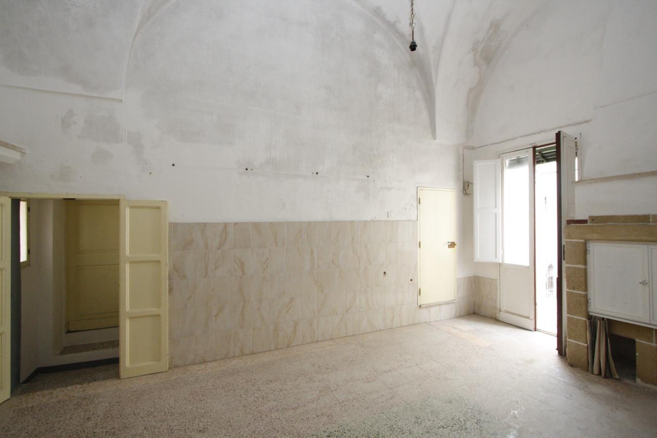 casa indipendente in vendita a Parabita