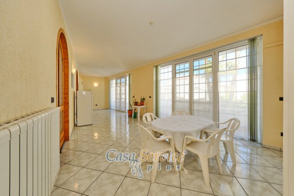 casa indipendente in vendita a Parabita