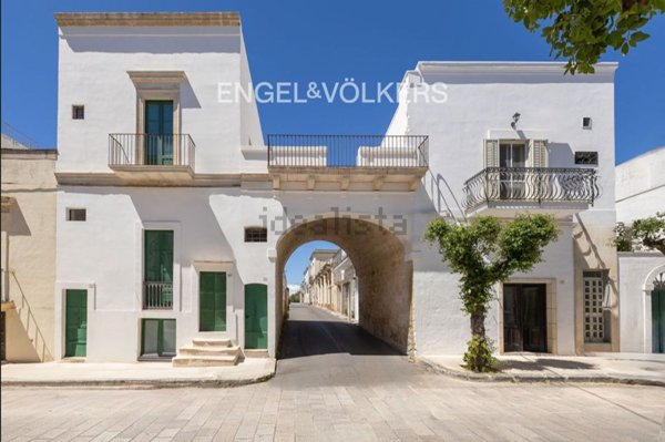 casa indipendente in vendita a Parabita