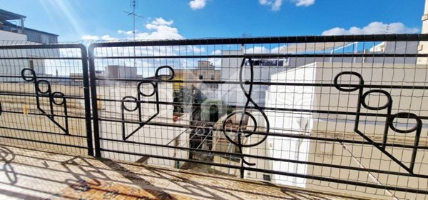 casa indipendente in vendita a Parabita