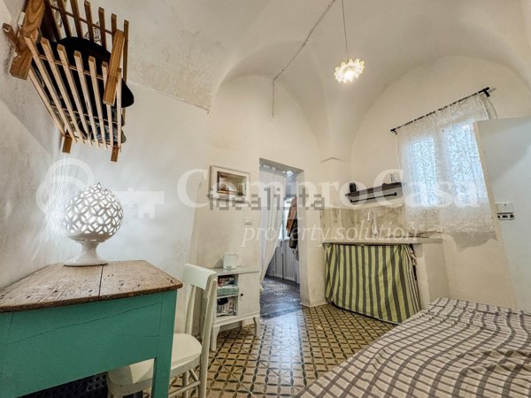 casa semindipendente in vendita a Parabita