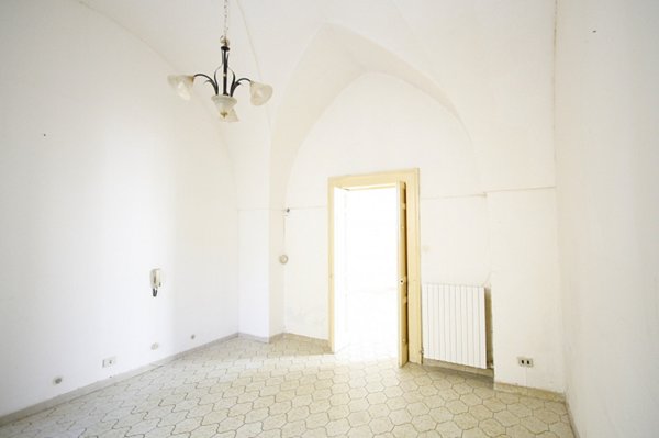 casa indipendente in vendita a Parabita