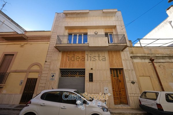 casa indipendente in vendita a Parabita