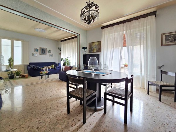 casa indipendente in vendita a Parabita