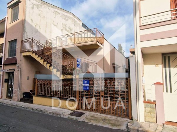 casa indipendente in vendita a Parabita