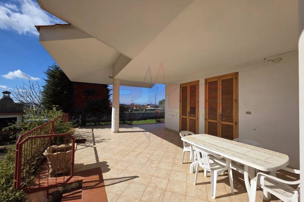 casa indipendente in vendita a Parabita