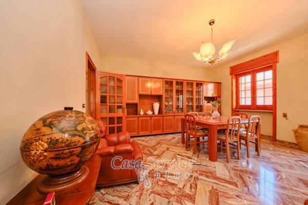 casa indipendente in vendita a Parabita