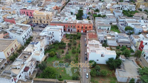 casa indipendente in vendita a Parabita
