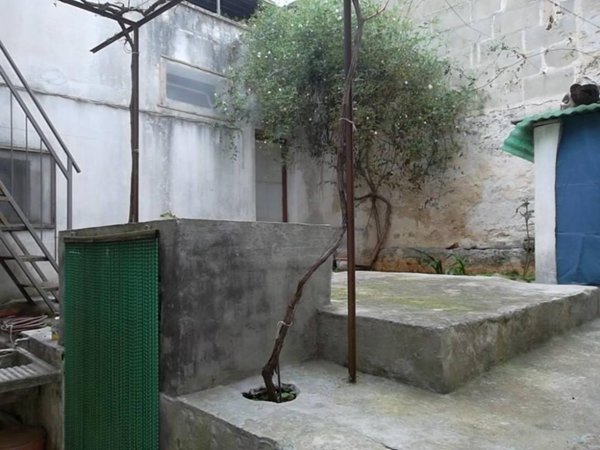 appartamento in vendita a Parabita