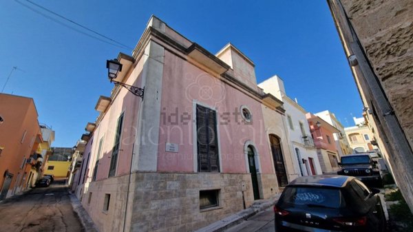 casa indipendente in vendita a Parabita