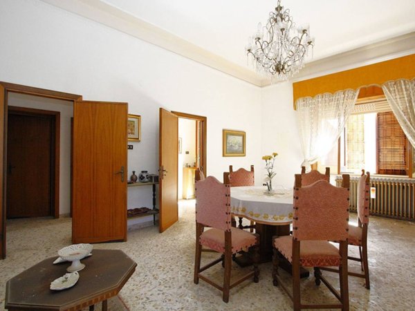 casa indipendente in vendita a Parabita